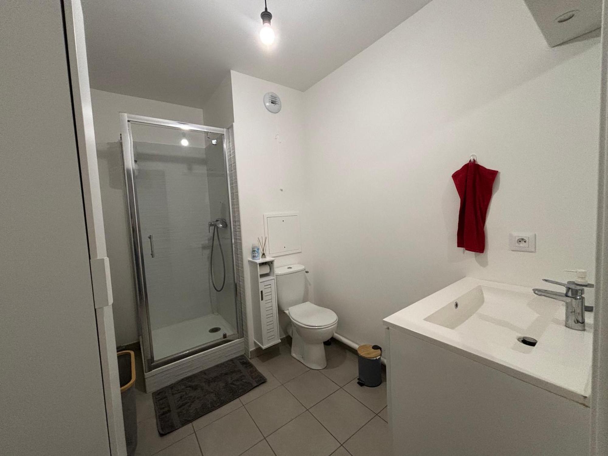 Villejuif - Metro Leo Lagrange - 2 Pieces Avec Balcon Exterior photo